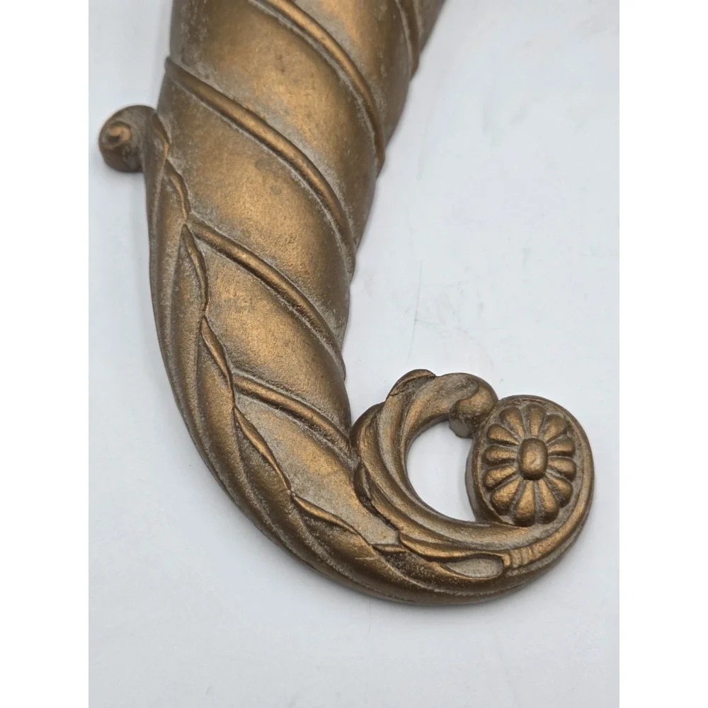 2 Syroco Home Interior Scroll Wall Pocket Planter MCM Decor 70's Gold